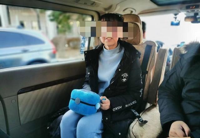 十四岁少女整容花400万,21岁女子做整容手术最新进展