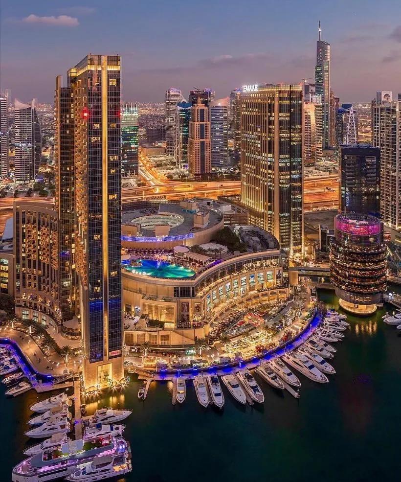 中国人在迪拜打工的收入,中国人在迪拜打工平均工资