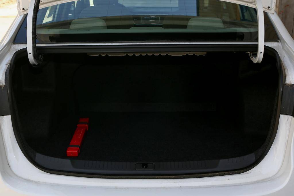 别克英朗四缸重回江湖还有机会吗,别克英朗1.0t三缸能换变速箱吗