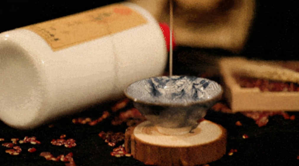 白酒过期了还能不能喝劲酒,白酒过期了还能喝吗2017