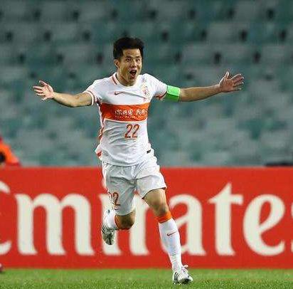 中国留洋女足球运动员,前些年踢出名堂的中国足球运动员