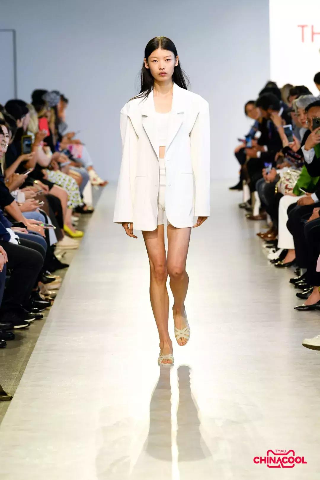 玩转2019上海时装周,玩转时装周t台潮元素