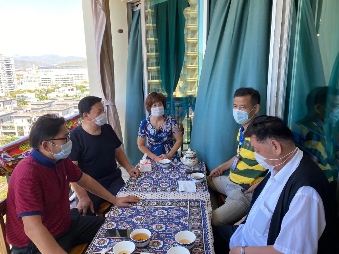 *疆新**欢喜老年公寓创始人热孜亚：她用爱为老人心中照进一束光