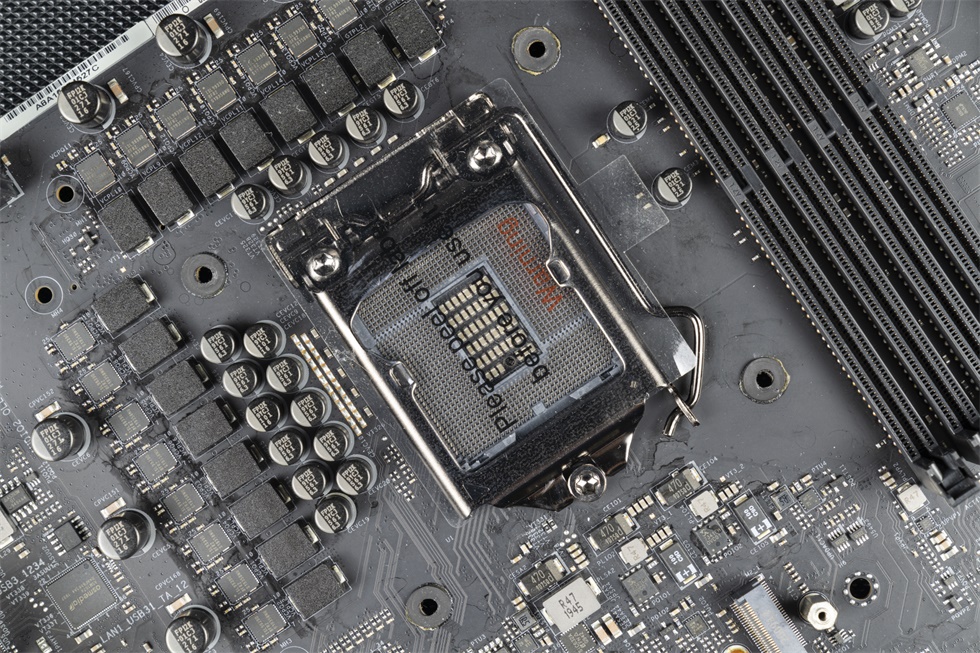 鍗庢搸z490aqua姘村喎瑁呮満,娣卞害瑙f瀽鍗庢搸z490