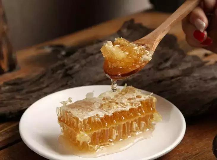 自产自销的蜂蜜属于三无产品吗,蜂蜜出售属于三无产品吗