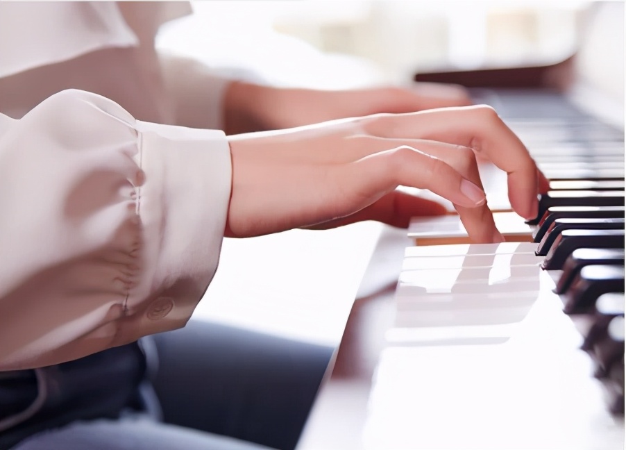 雅马哈钢琴z1,雅马哈钢琴欧洲版