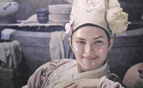 涂很白的粉底液暗沉怎么办,为什么涂什么粉底液都容易暗沉