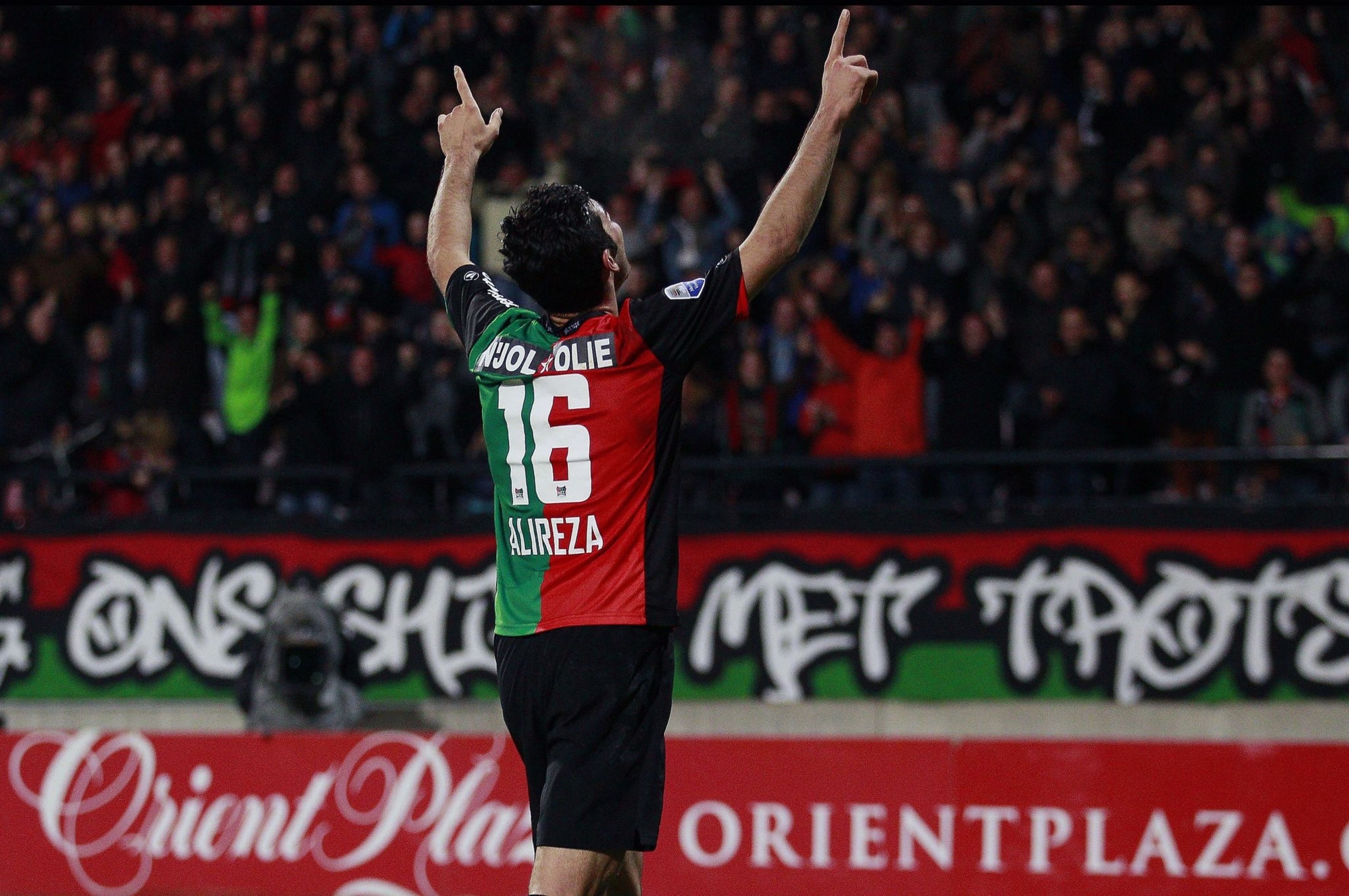 伊朗荷甲金靴第一人,伊朗荷甲金靴