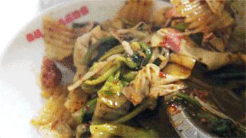 冒菜和麻辣烫的区别在哪里,冒菜和麻辣烫有什么不一样