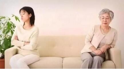 6个月喂米糊还需要喂粥吗,六个月宝宝喂大米饭会怎样