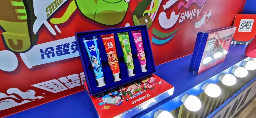 简约有设计感的国潮,美到窒息的国潮风设计