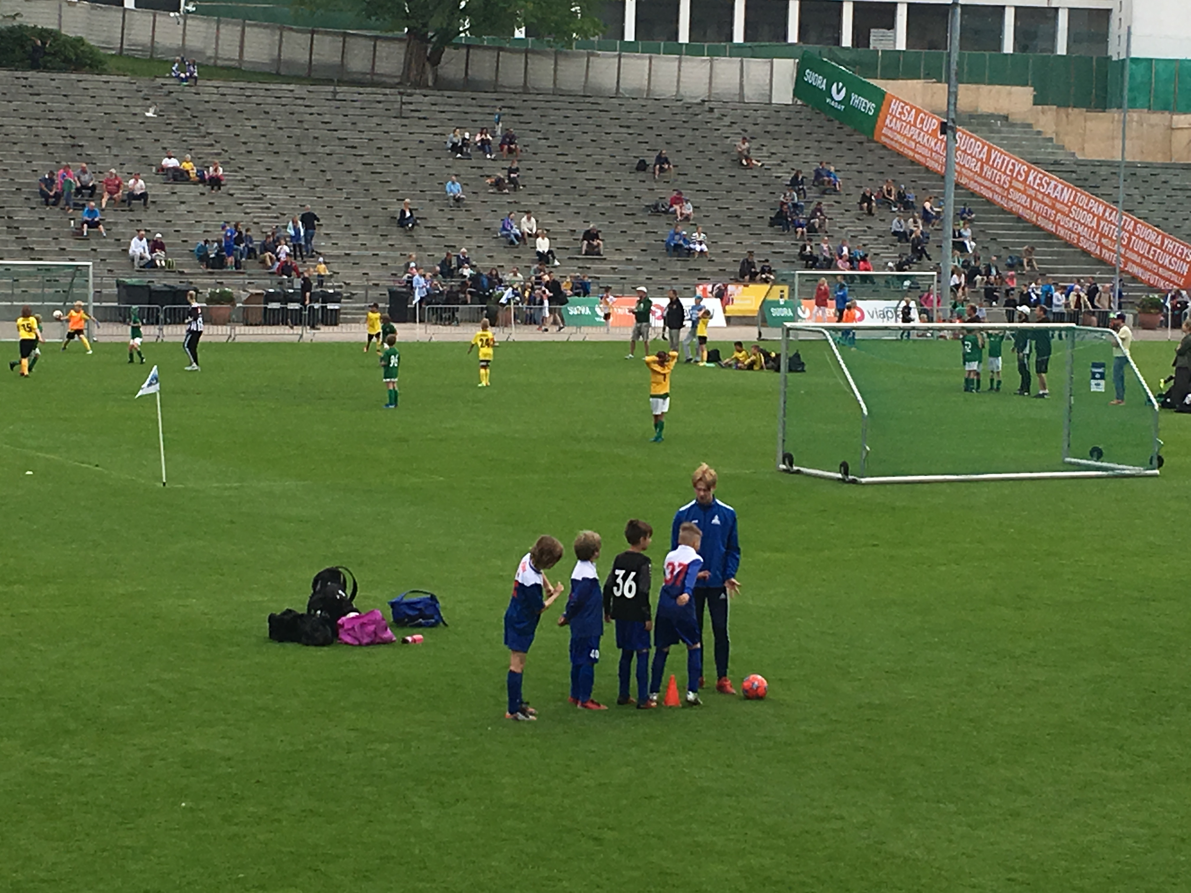 芬兰足球创历史首次进入欧洲杯正赛,一些芬兰足球的个人直接感受