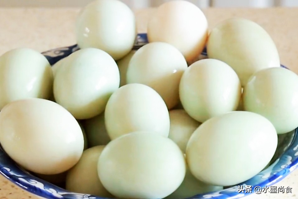 端午咸鸭蛋腌制方法,揭秘腌咸鸭蛋的3种做法