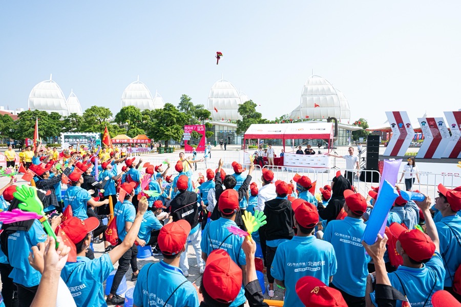 环广西终点冲刺回放,环广西巡回赛完整视频