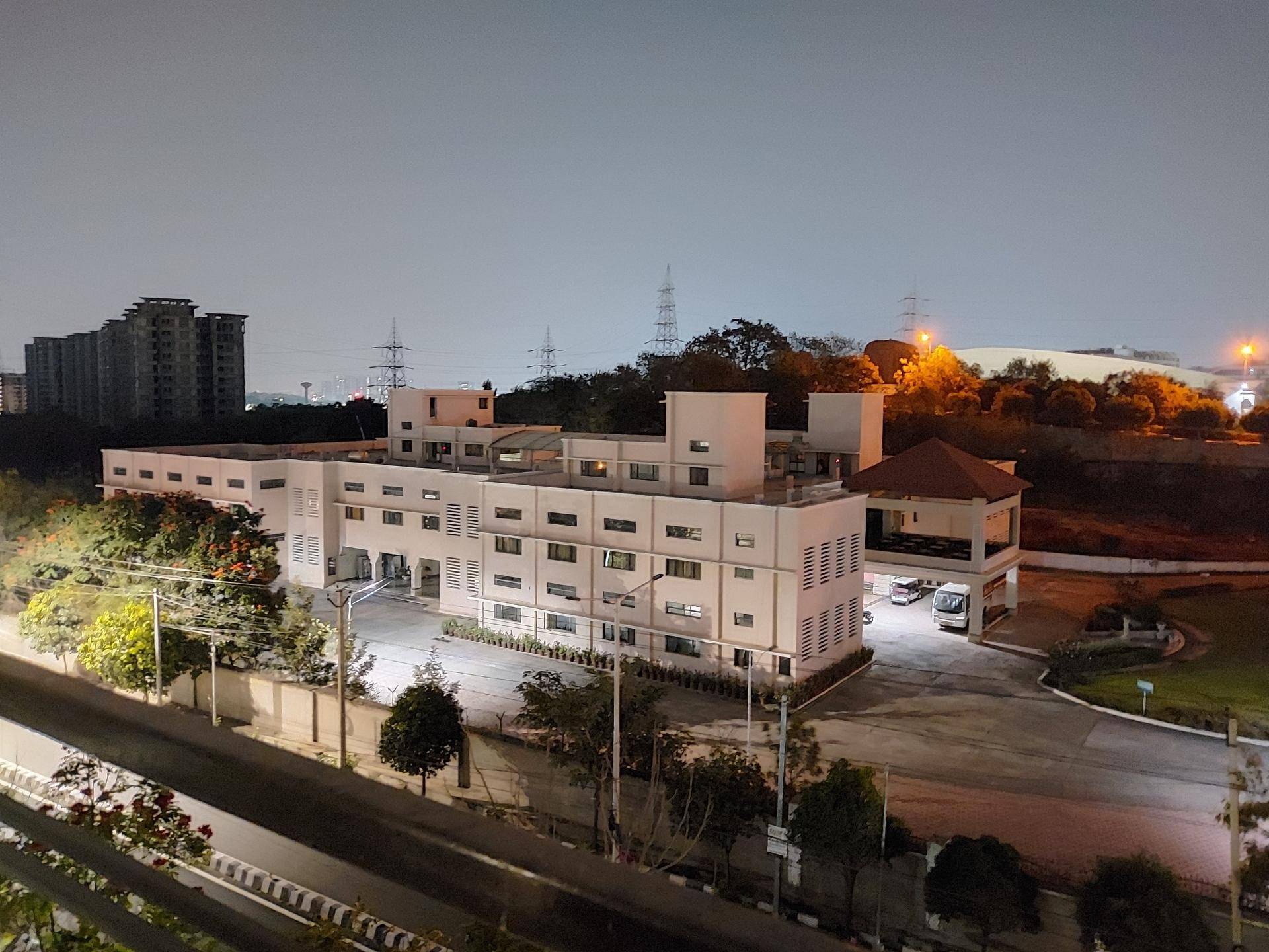 外媒三星galaxys10全系列上手体验,三星galaxys10sm-g9730评测