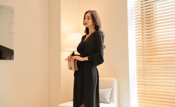 灯笼袖公主风名媛毛呢连衣裙,丝绒包臀连衣裙灯笼袖