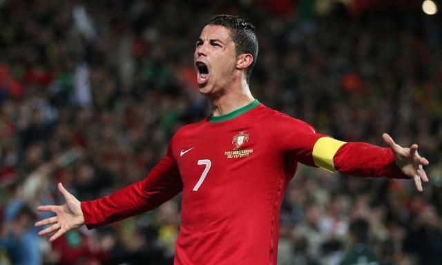 马拉多纳梅西贝利c罗,c罗梅西贝利马拉多纳哪个更强