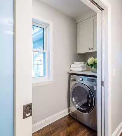 家庭洗衣房设计方案,楼梯下空间设计成洗衣房