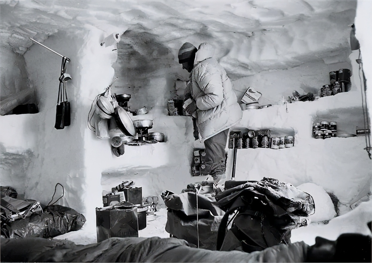 moncler羽绒服真的好吗,明星人手一件的羽绒服