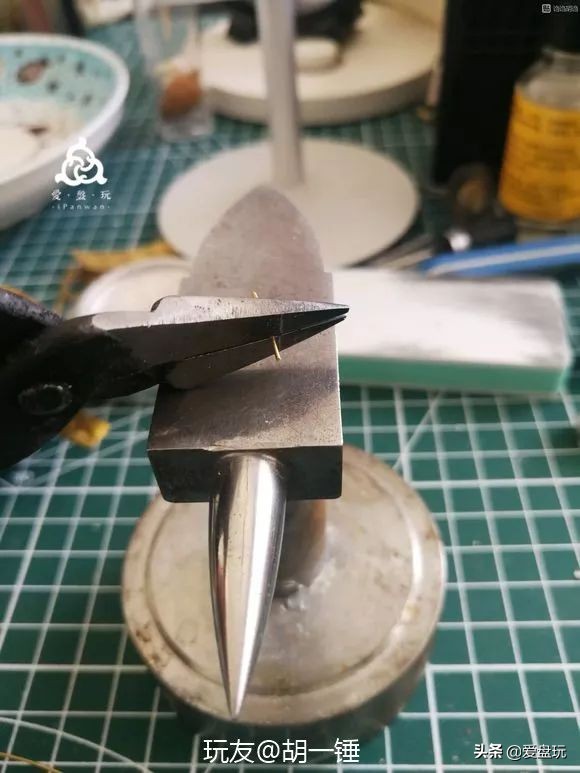 手串裂了碎了一点点有补救方法吗,手串裂缝修复