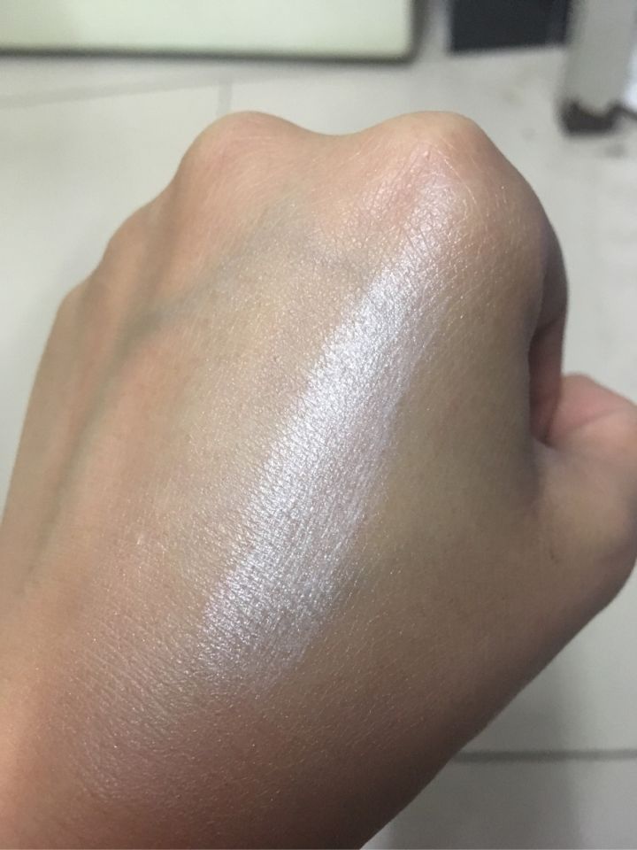 值得买的便宜大牌彩妆推荐,好用实惠小品牌的彩妆推荐