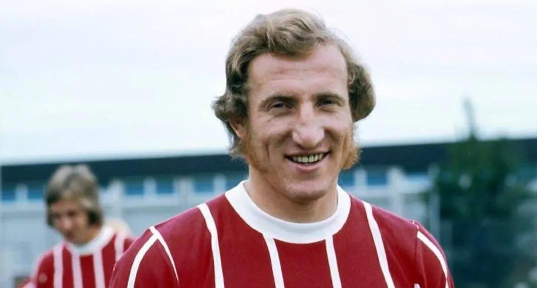 拜仁慕尼黑足球俱乐部欧冠战绩,欧洲足坛最佳阵容