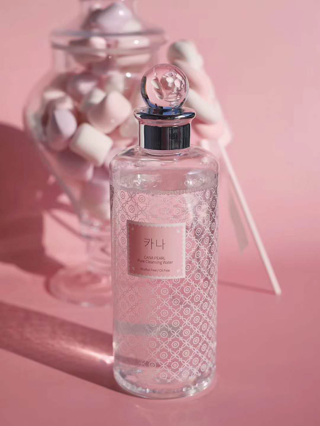 这一款卸妆水颜值真的要上巅峰了,良心推荐最好用不伤皮肤的卸妆水