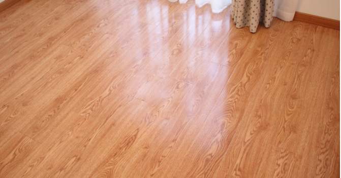 木地板污迹怎么去除,地板顽固污迹