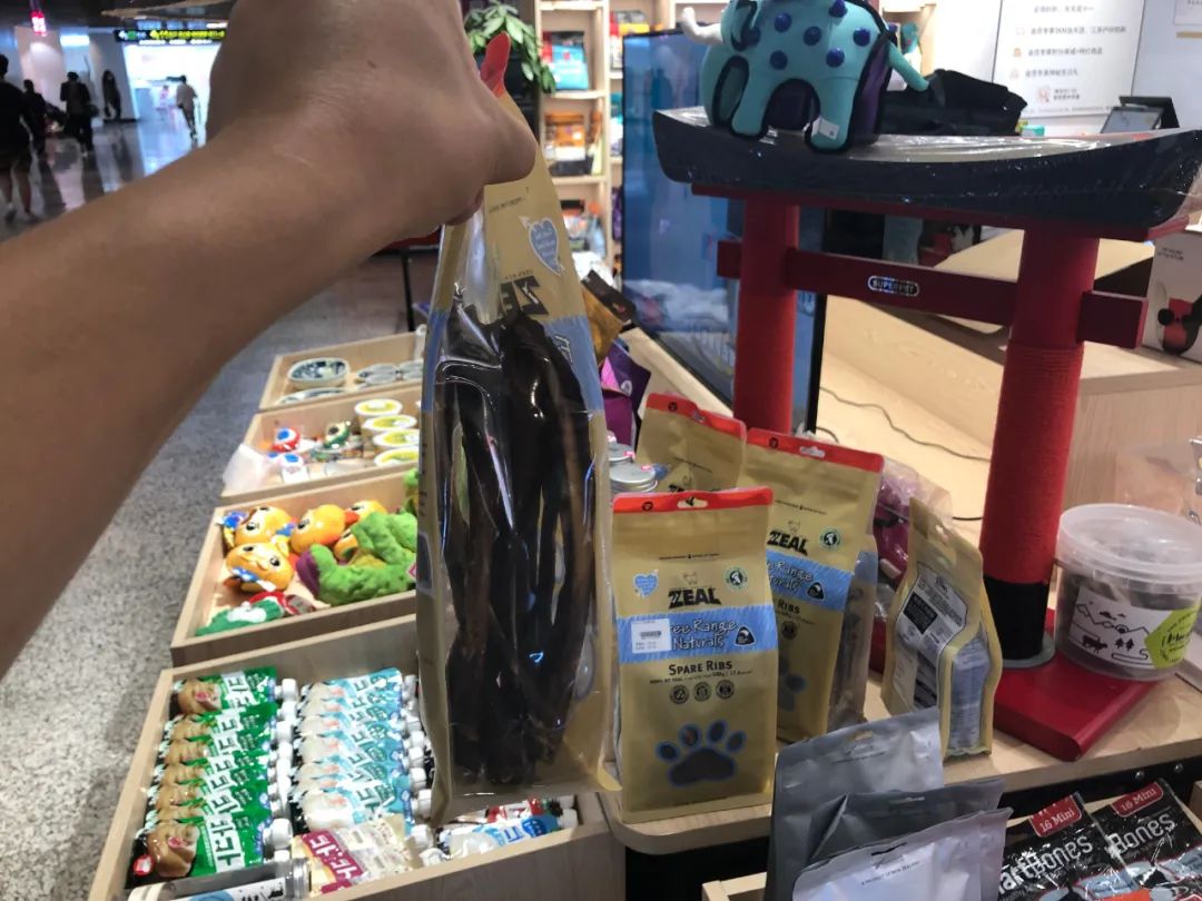 靠十平米小店铺月挣10万,10平米店做什么可以月入过万