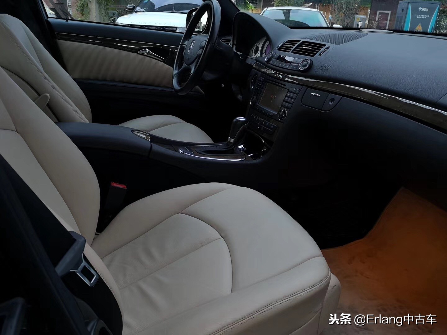 08款奔驰e280专用脚垫,08年奔驰e280怎么样