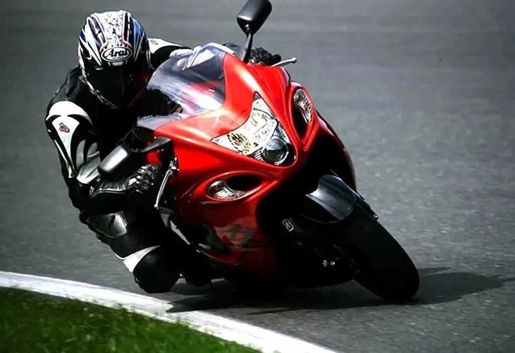 2023款铃木隼骑行感受,铃木隼改装合集