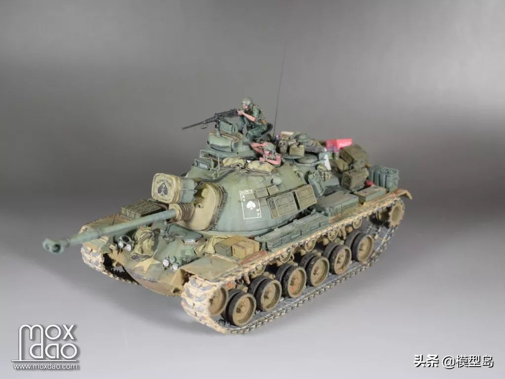t34-85中型坦克模型,现代1:35主战坦克模型