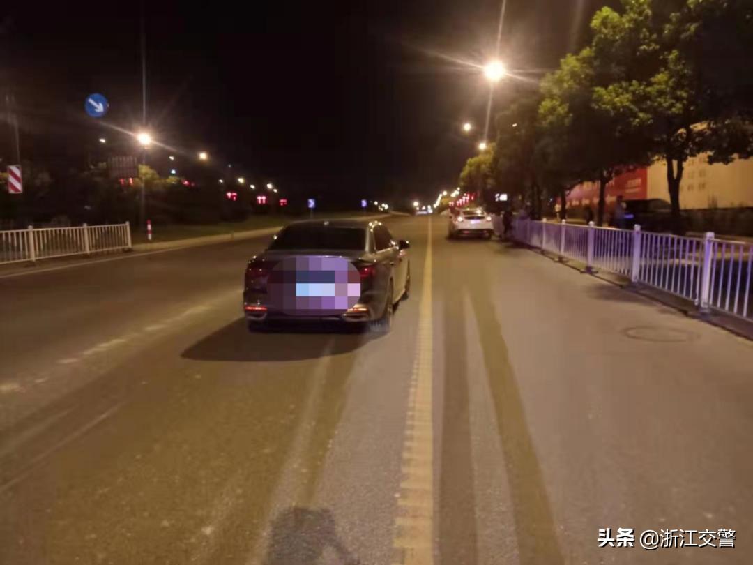 发生追尾双方都走了,发生追尾前车直接走了谁的责任