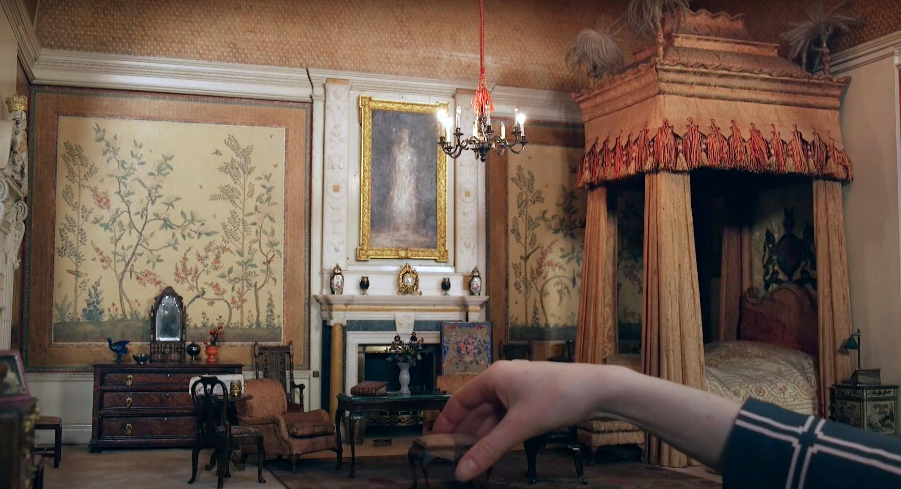 娃娃屋玩家,英国女王与玛丽王后