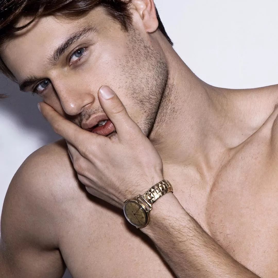 网红男模chanel,chanel男模