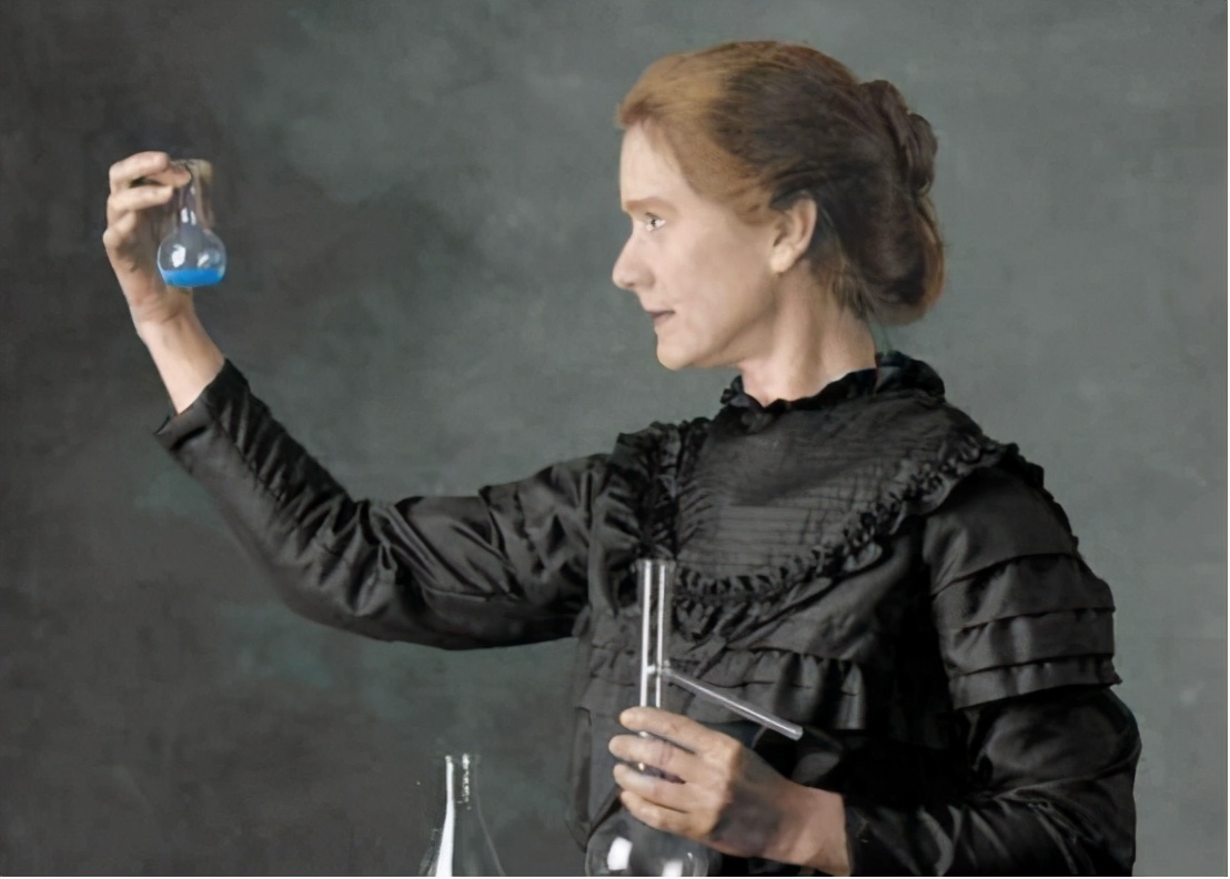 诺贝尔说居里夫人有放射性,居里夫人的手稿带有很强的辐射