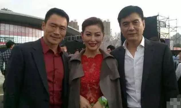 水浒传演员再聚首武大郎潘金莲,水浒再聚首武大郎潘金莲