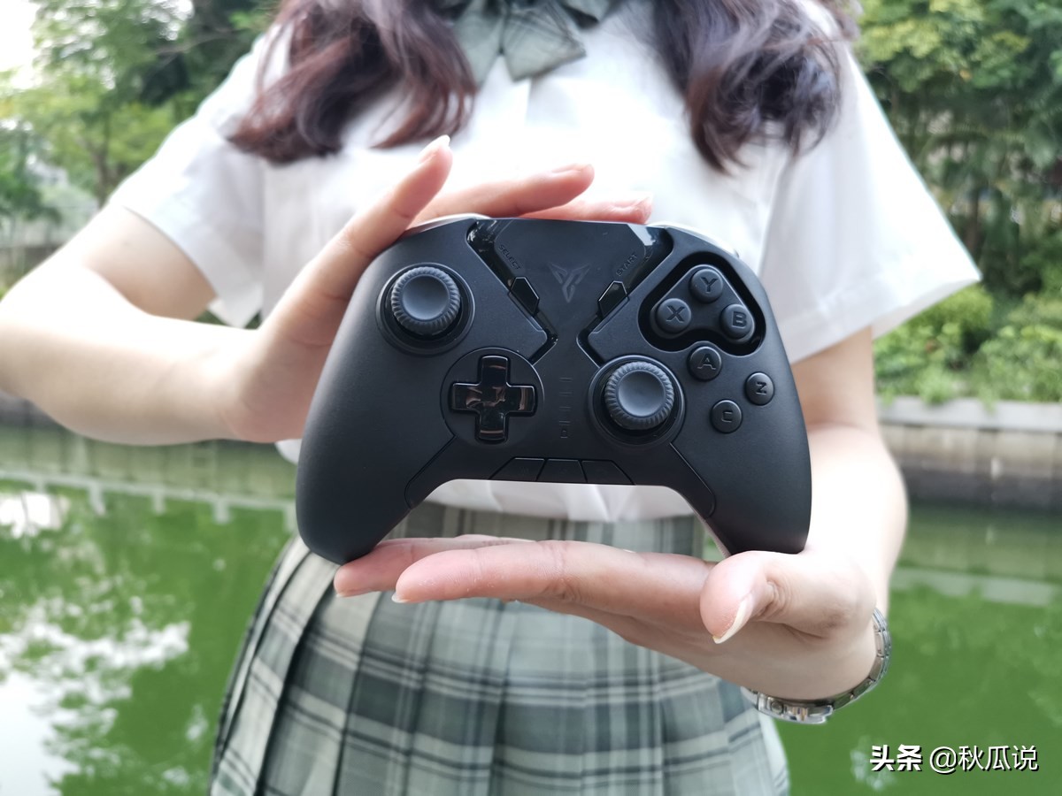 飞智八爪鱼拖动轮盘,飞智八爪鱼4如何放轮盘技能