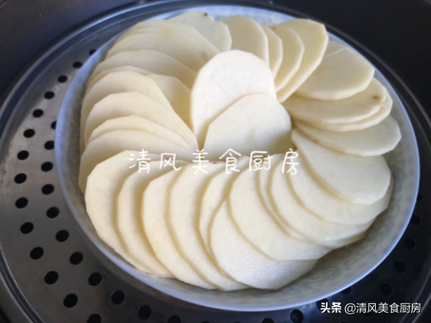 怎么做的薯条酥酥脆脆呢,在家制作又脆又香的薯条外酥里嫩