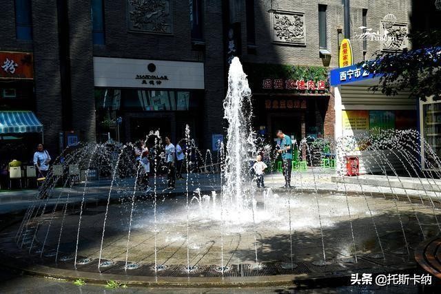 听说这成了西宁第二个网红打卡地,西宁网红打卡地边麻沟