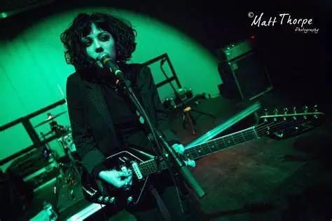 鑻嶇櫧娴疆,鑻嶇櫧娴疆涔愰槦