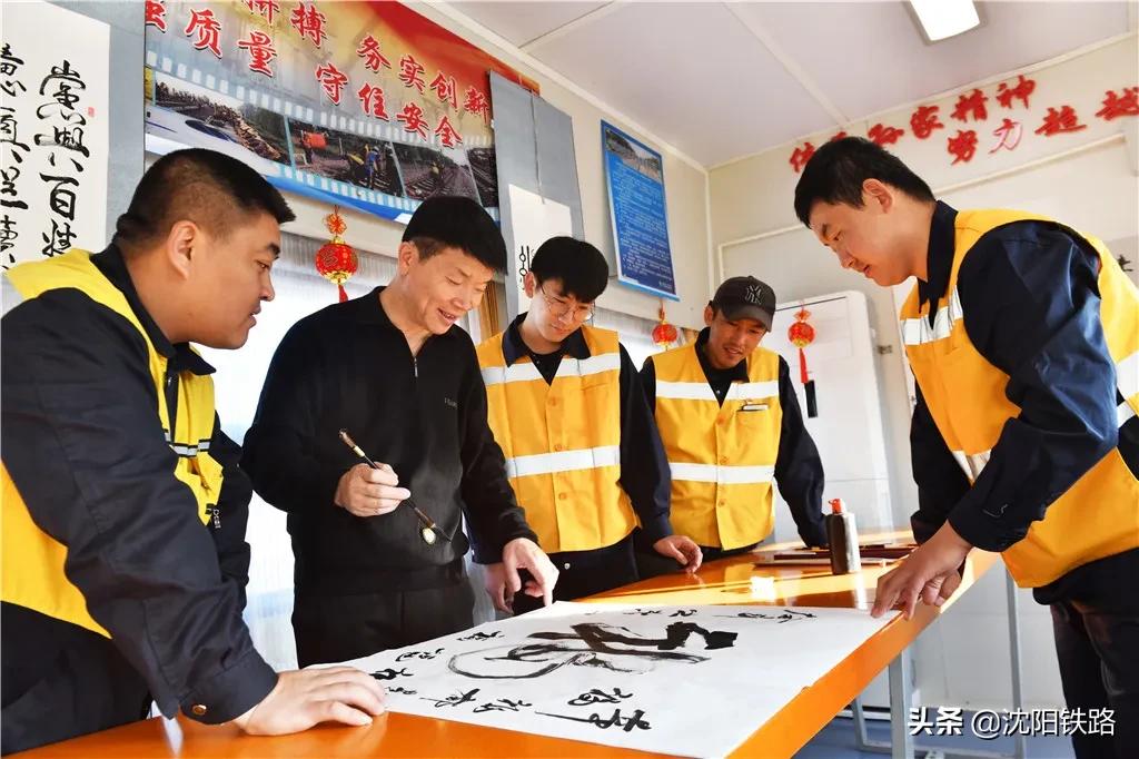 这列工务大修人专属“房车”，花钱也买不到……