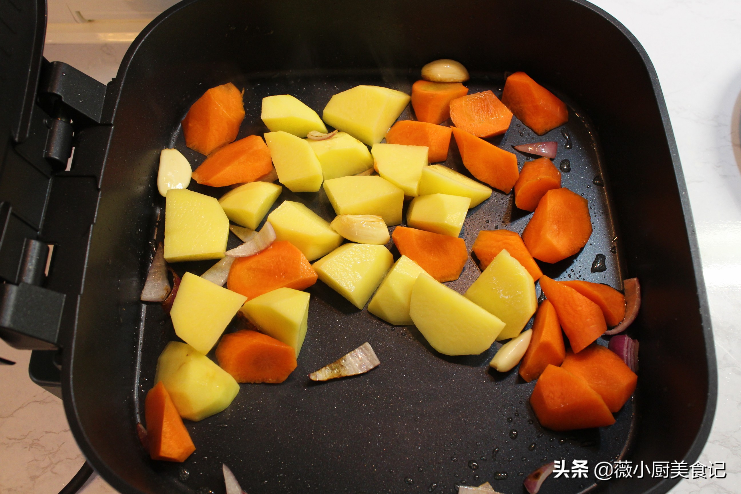 蜜汁鸡腿怎么做好吃而简单呢,最简单的蜜汁鸡腿做法大全