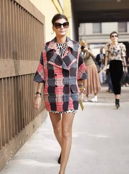 低调显奢华的“吸烟鞋”火了，百搭时髦，关键显腿瘦