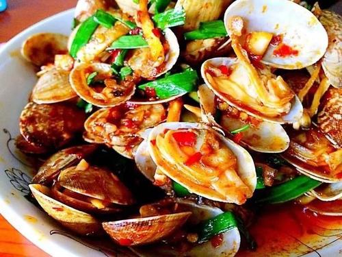 怎样挑选最新鲜的蛤蜊？学会这几个小妙招！教你挑出最好吃的蛤蜊