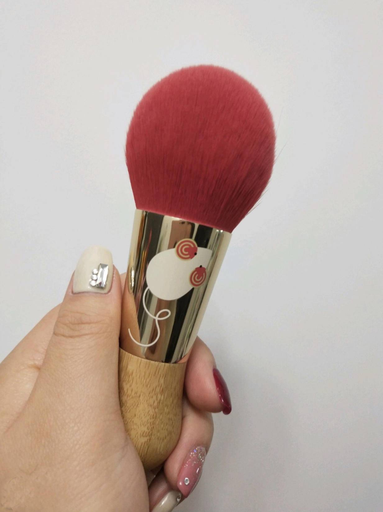 新年开运焕新妆,新年开运妆时尚减龄百搭