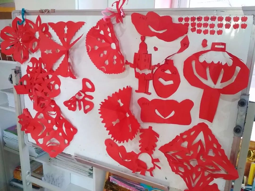 新年就是这个“味”！请看淘乐思里的红红与火火