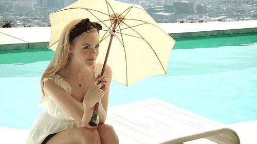 这才是全自动雨伞,自动收伞的懒人伞