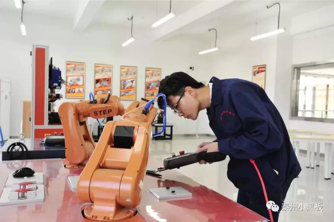 泰州高校—这份来自泰职院的专属说明书,你值得拥有