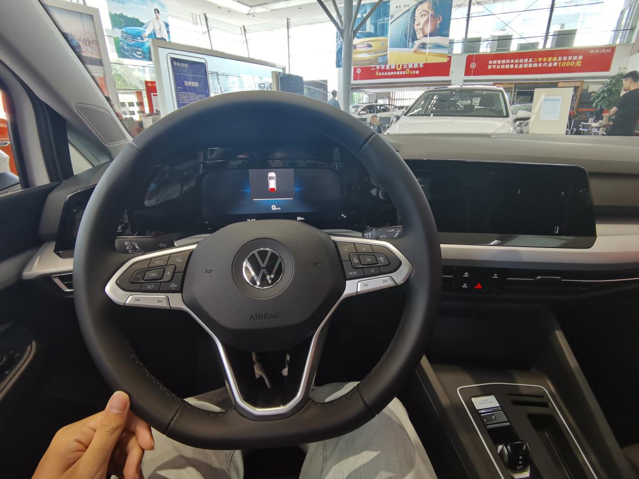 一汽大众高尔夫8官网,一汽大众高尔夫8值得购买吗